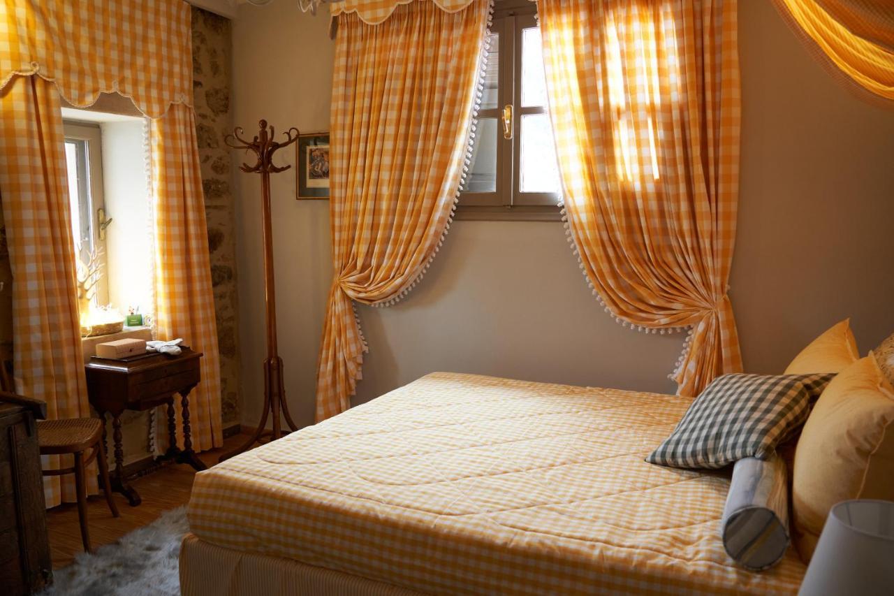 Dandy Villas Dimitsana - A Family Ideal Charming Home In A Quaint Historic Neighborhood - 2 Fireplaces For Romantic Nights エクステリア 写真