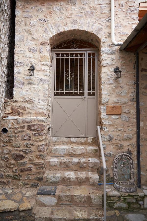 Dandy Villas Dimitsana - A Family Ideal Charming Home In A Quaint Historic Neighborhood - 2 Fireplaces For Romantic Nights エクステリア 写真