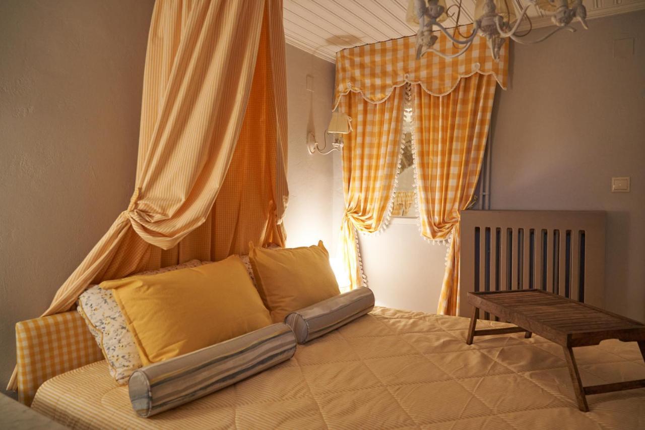 Dandy Villas Dimitsana - A Family Ideal Charming Home In A Quaint Historic Neighborhood - 2 Fireplaces For Romantic Nights エクステリア 写真