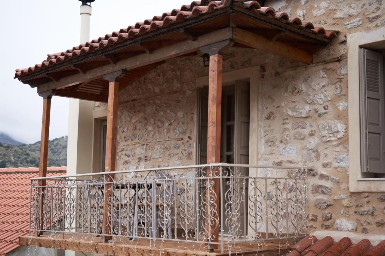 Dandy Villas Dimitsana - A Family Ideal Charming Home In A Quaint Historic Neighborhood - 2 Fireplaces For Romantic Nights エクステリア 写真